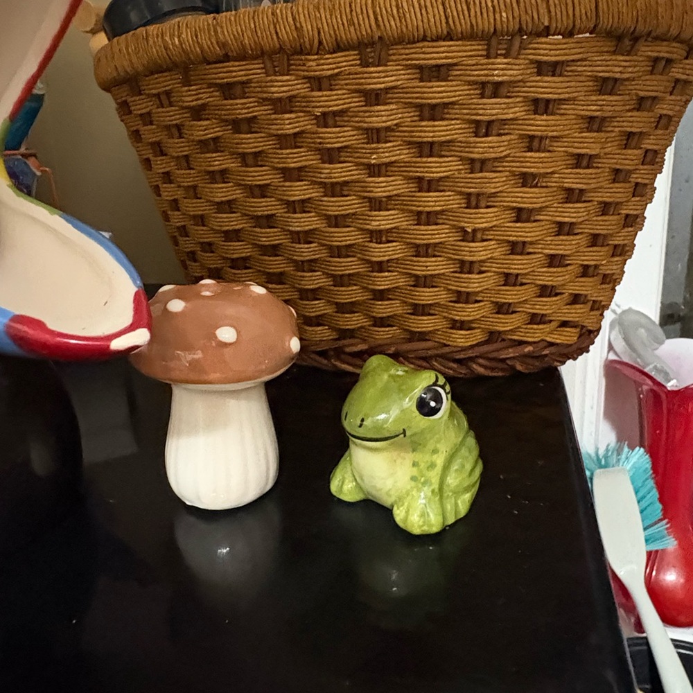 Ceramic Frog and Mushroom Figurines